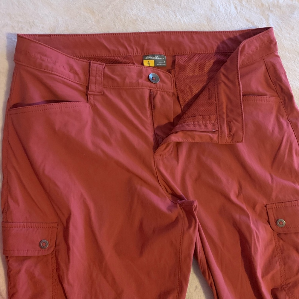 Women’s Columbia Rust 3/4 length Cargo Pants